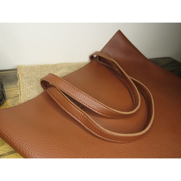 Vegan Leather Vince Camuto Luck Tote Like New! - Picture 8 of 8